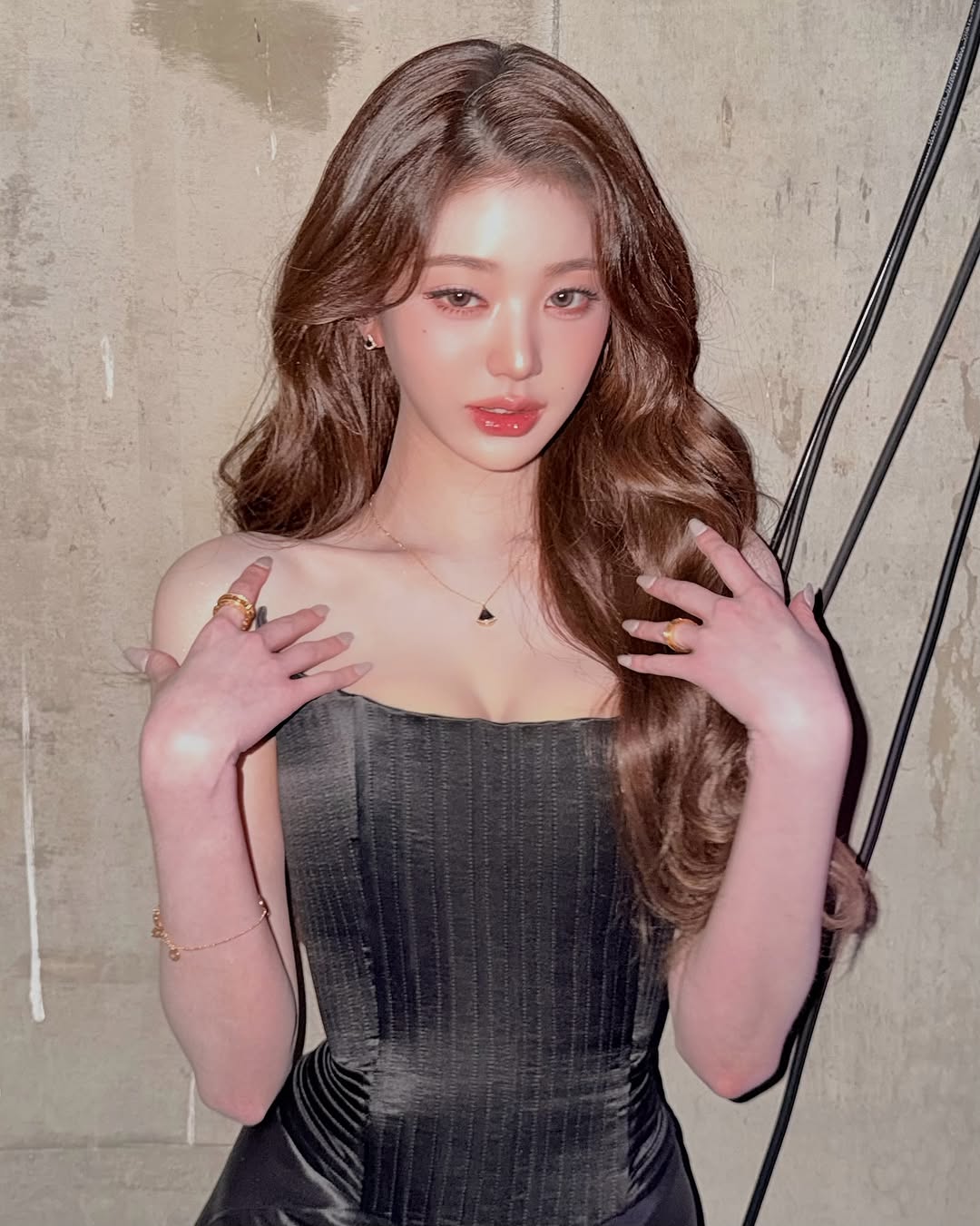 [잡담] 251216 장원영 인스타 🌑🎆🌒✨ | 인스티즈