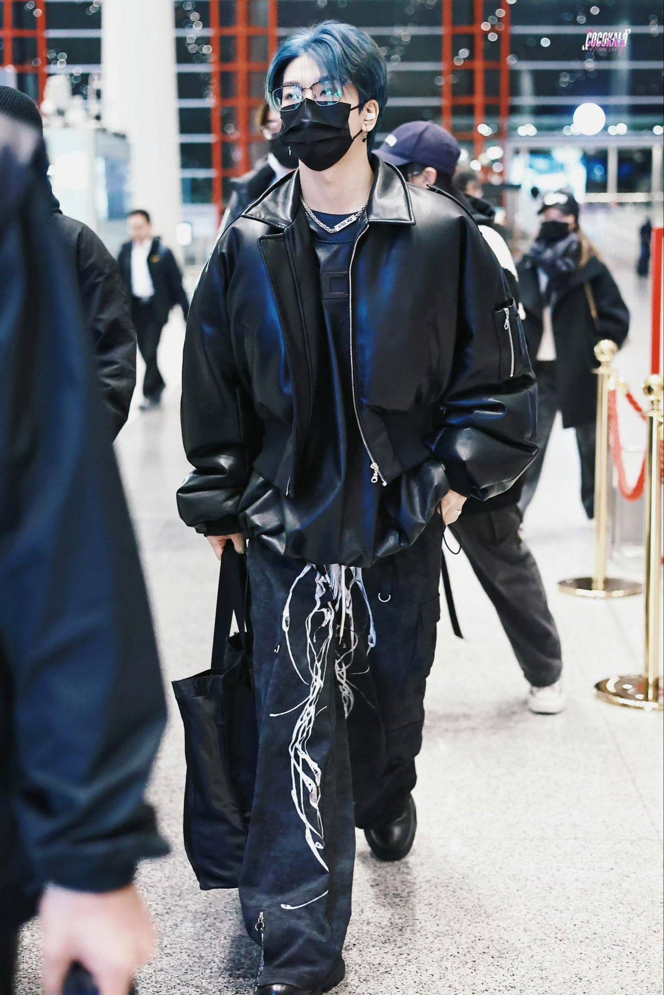 [잡담] 타싸에서 봤는데 허씬롱 사복 개화려해 | 인스티즈