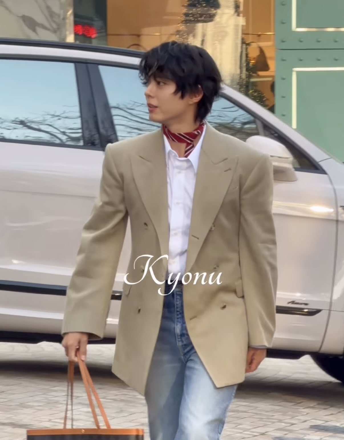 [잡담] 박보검 오늘 셀린느 행사 참석짤 떴다 | 인스티즈