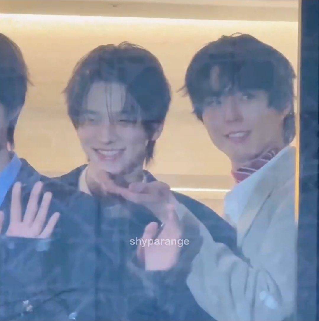 [잡담] 박보검 신유 투샷 | 인스티즈