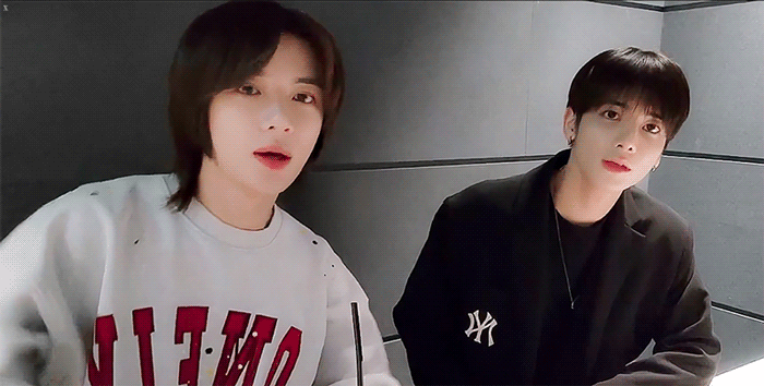 [잡담] 범규 태현이 이 사진들이 ㄹㅇ 순정/소년 만화 남주 같음 | 인스티즈