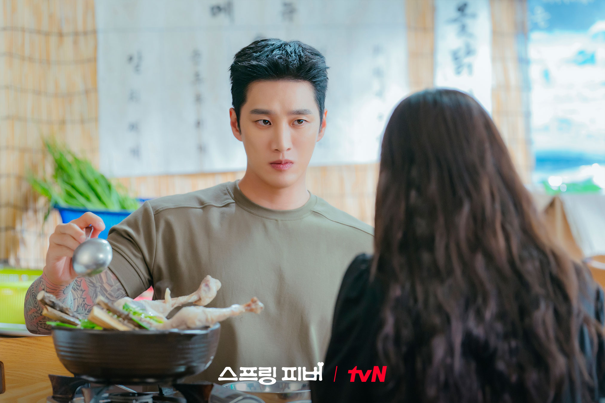 [잡담] 스프링피버) (구) 친구🤝🏻 → (현) 앙숙 사이💥예측불허 상남자 선재규 VS 엘리트 변호사 최이준안보현 & 차서원이 보여줄 극과 극 매력✨ | 인스티즈