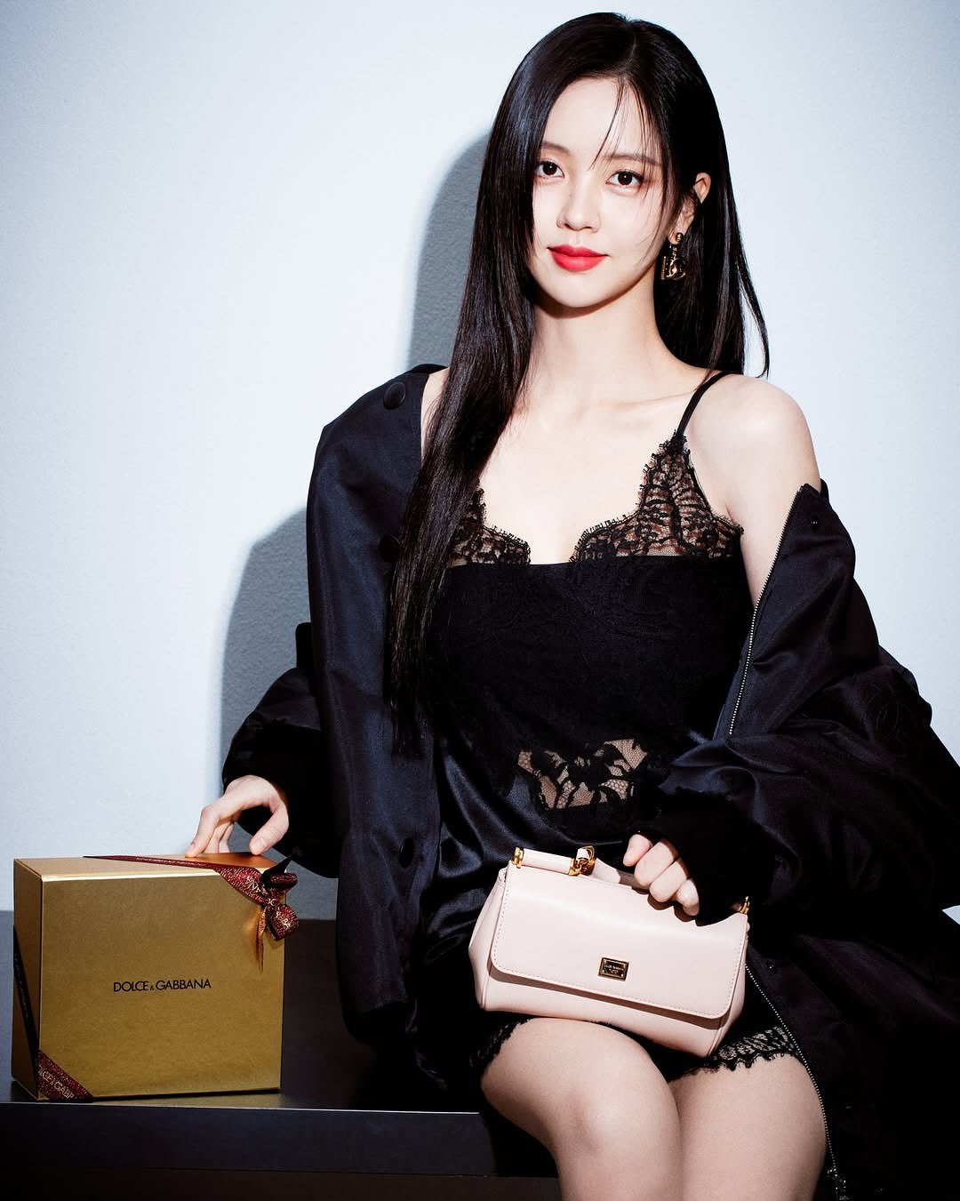 [잡담] 김소현 약간 인외물 잘 어울릴듯 뱀파이어 같은거 | 인스티즈