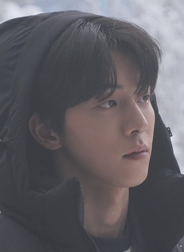 [잡담] 순캡말고 찐 남주혁 최근얼굴..........jpg | 인스티즈