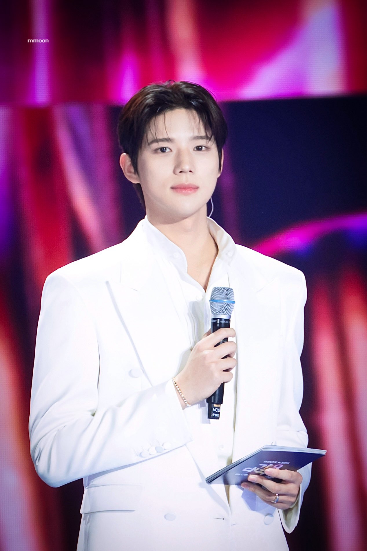 [잡담] 인생 처음으로 갈색으로 염색했다는 문상민 | 인스티즈