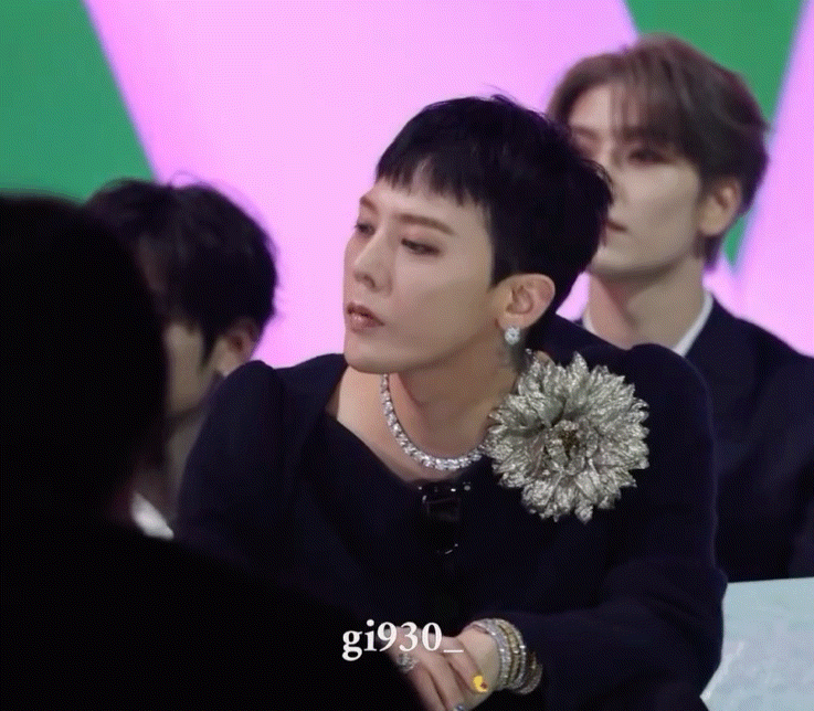 [잡담] 어제 처피뱅 한 37세 지드래곤 | 인스티즈