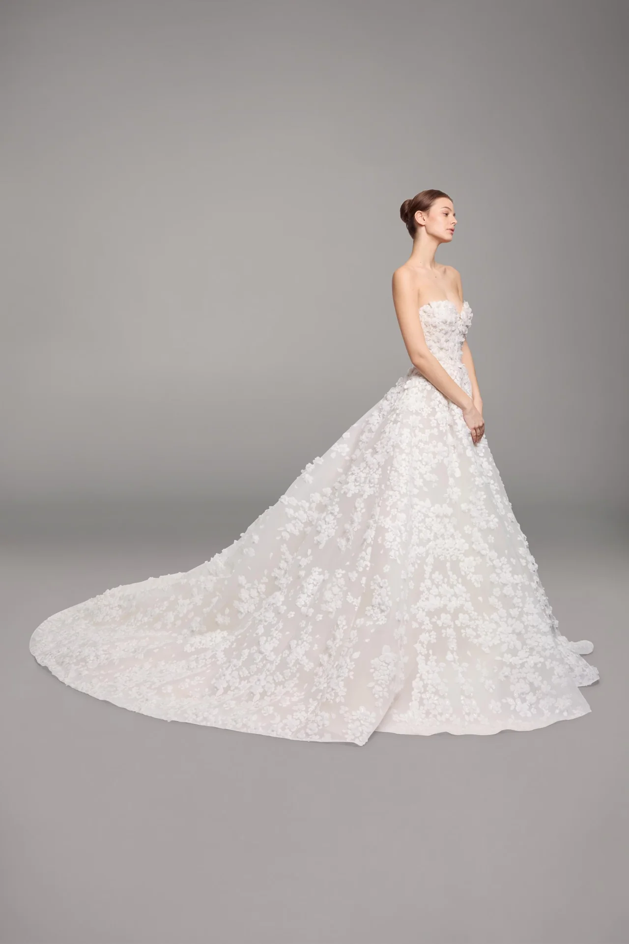 현재 미감 예쁘다고 난리난 신민아 웨딩드레스..JPG | 인스티즈