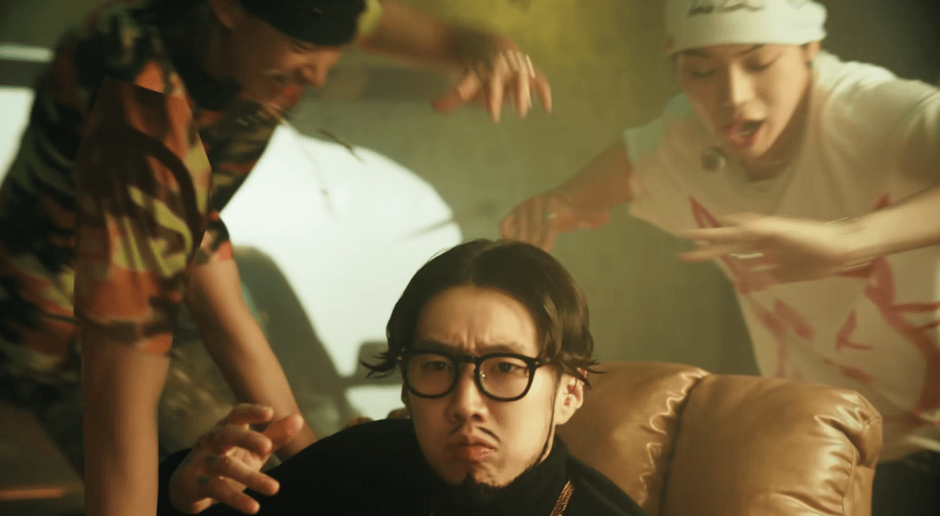 힙합 아이돌 매니아층한테 반응 오고 있는 남돌 뮤비.gif | 인스티즈