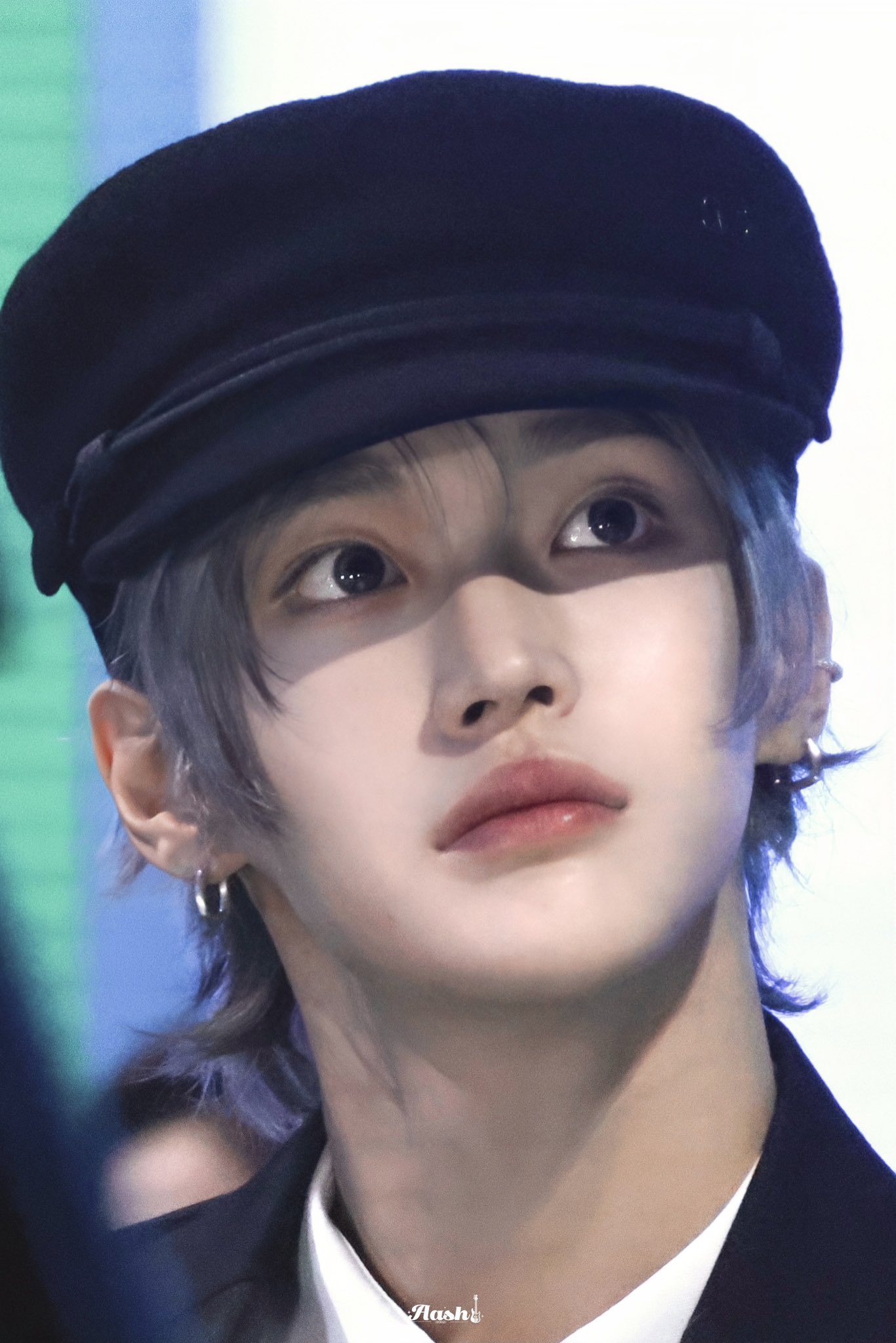 [잡담] 원빈이 여백 없이 이목구비 크고 선명해서 고양이 같아 | 인스티즈