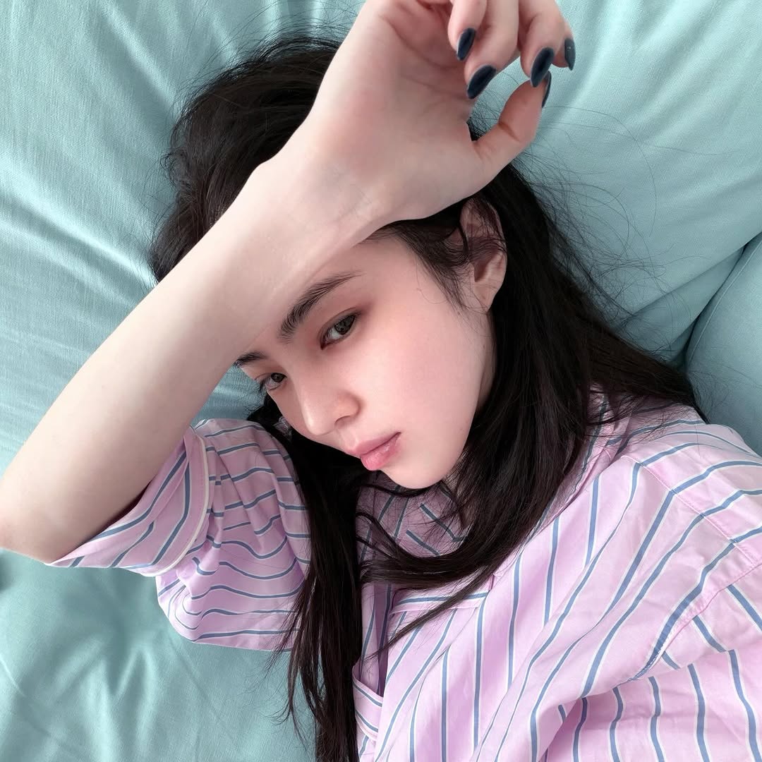 [잡담] 한소희) 251222 한소희 인스타 👋 | 인스티즈