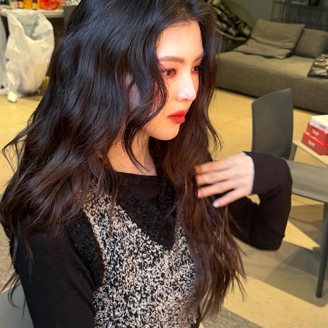 [잡담] 한소희) 251222 한소희 인스타 👋 | 인스티즈