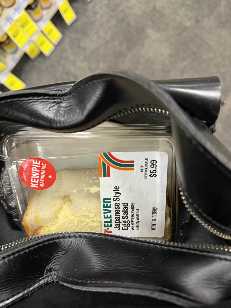 [잡담] 내 9000원짜리 샌드위치 볼래? | 인스티즈