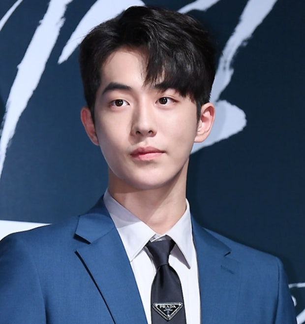 [잡담] 나 남자이상형 취향 소나무? | 인스티즈