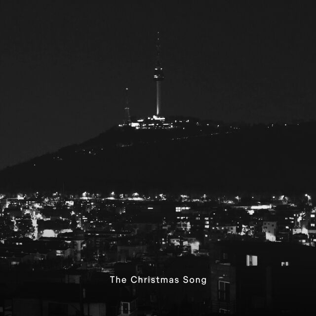 [정보/소식] BTS 정국, 깜짝 연말 선물…자택 옥상서 촬영한 'The Christmas Song' 커버 영상 | 인스티즈
