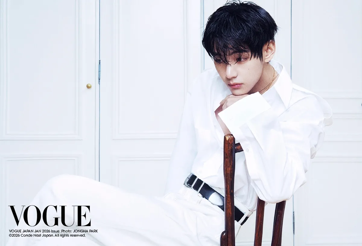[잡담] 방금 공개된 방탄 뷔 <보그재팬> 2종 커버,화보 | 인스티즈