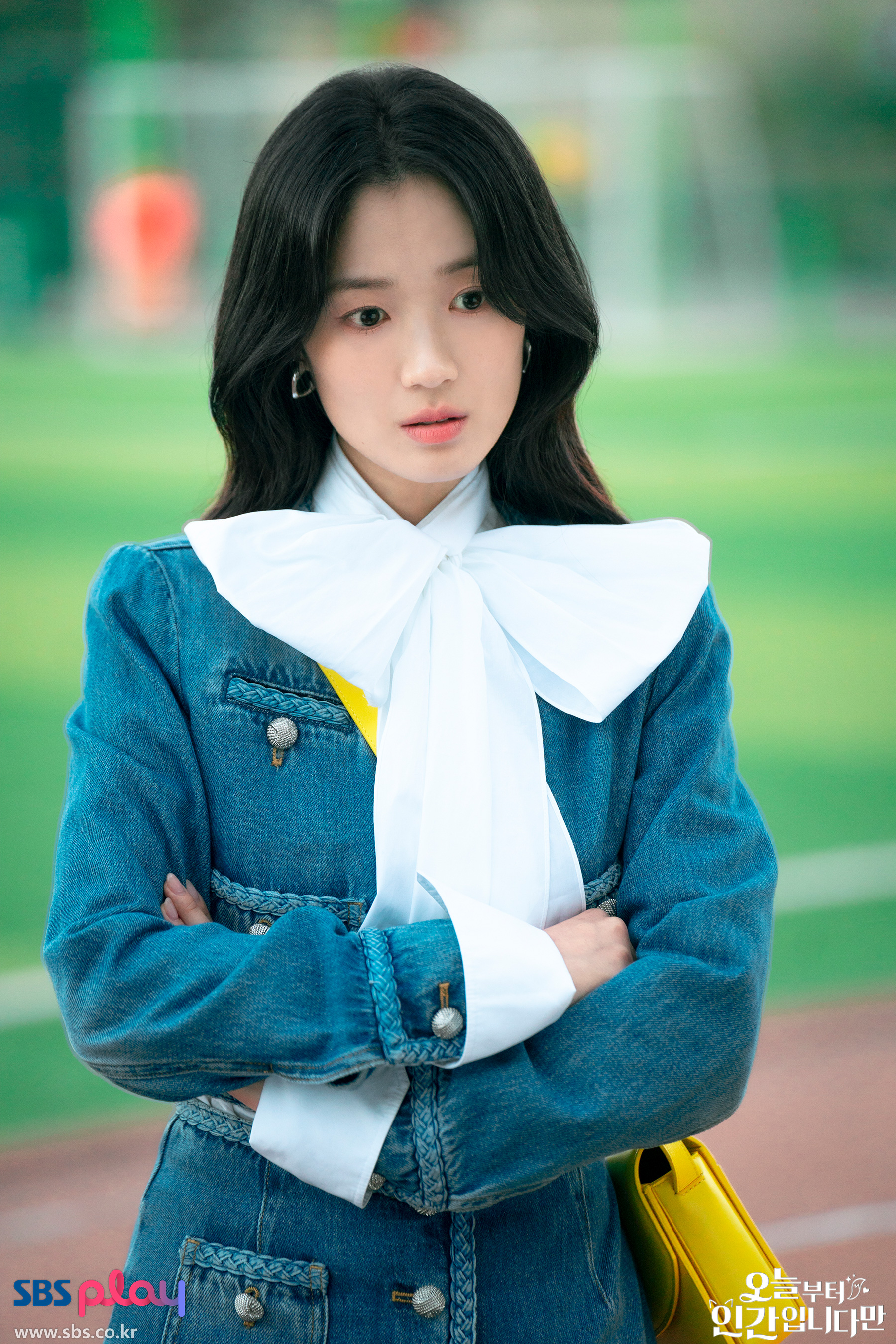 [잡담] 오인간) 나 MZ 구미호랑 월클 축구선수 좋아했네,,,♥어딘가 수상한 김혜윤과 로몬의 첫 만남?! | 인스티즈