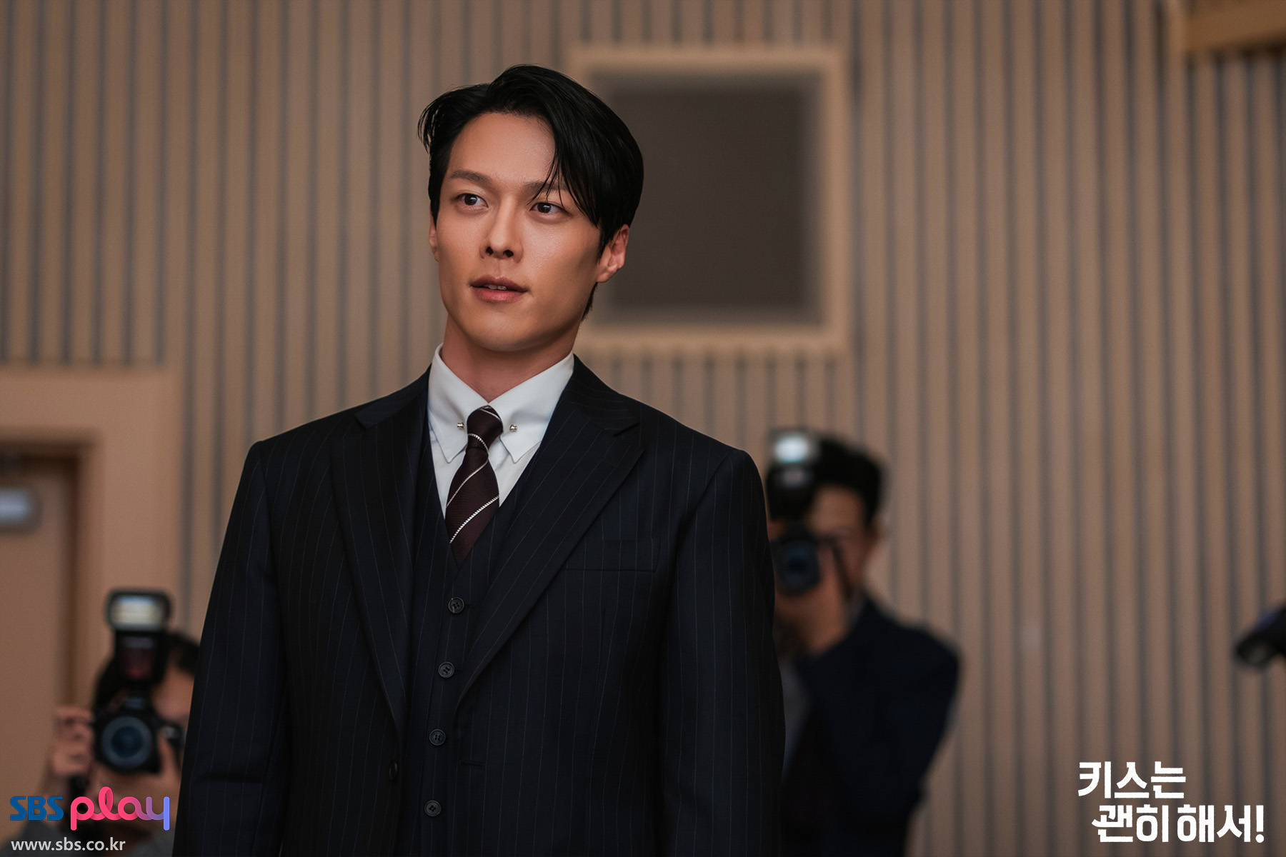 [잡담] 키스는괜히해서) '키스는괜히해서' 장기용, 사이다 터뜨린다! | 인스티즈