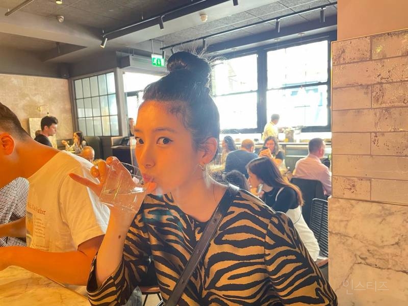 수지 친언니가 찍어준 수지 사진들 | 인스티즈