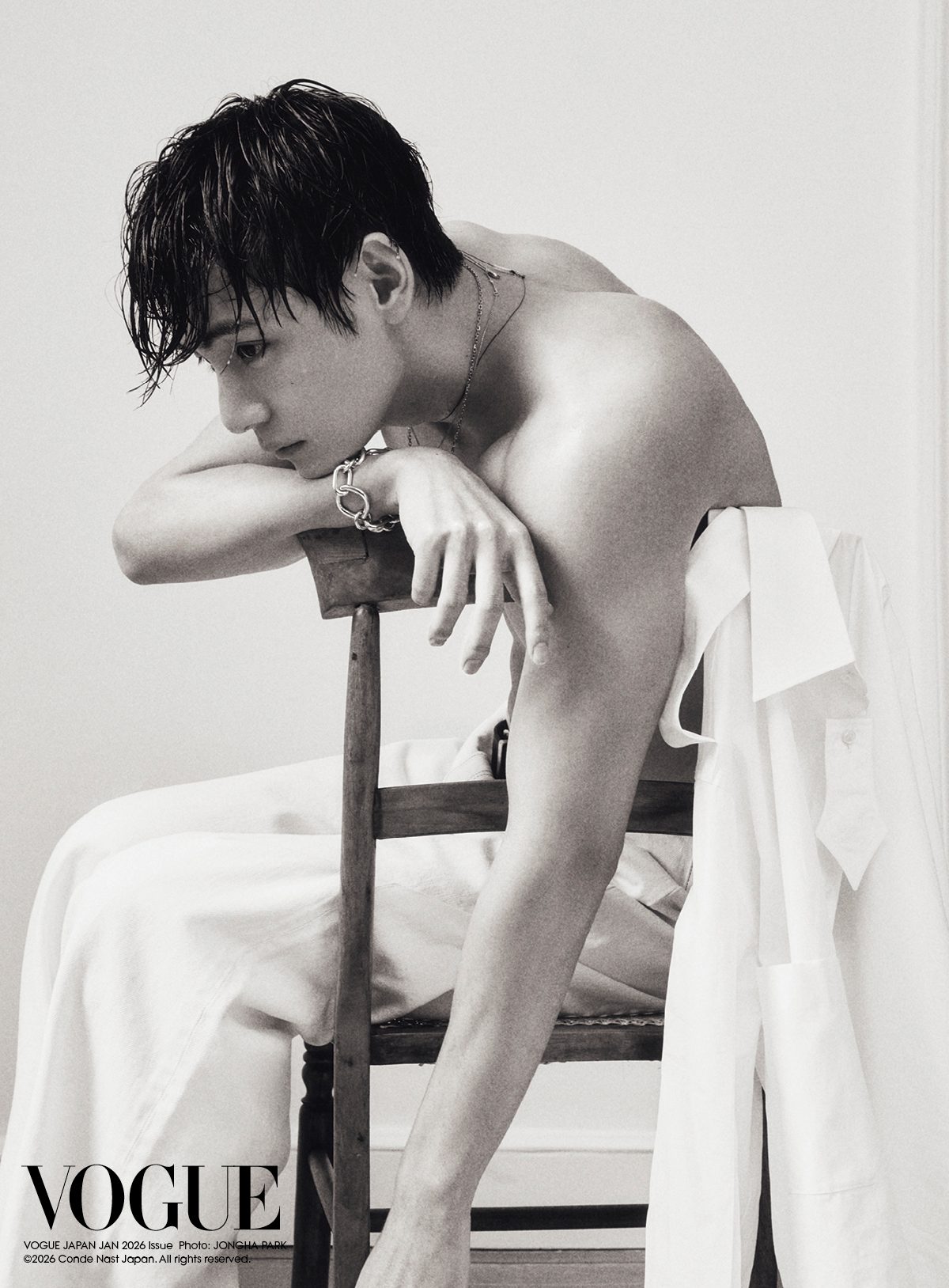 [잡담] 방탄소년단 뷔 셀린느x보그 일본 화보 | 인스티즈