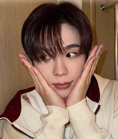 [잡담] 이번 크리스마스 타로롱이 있어서 외롭지 않아 | 인스티즈