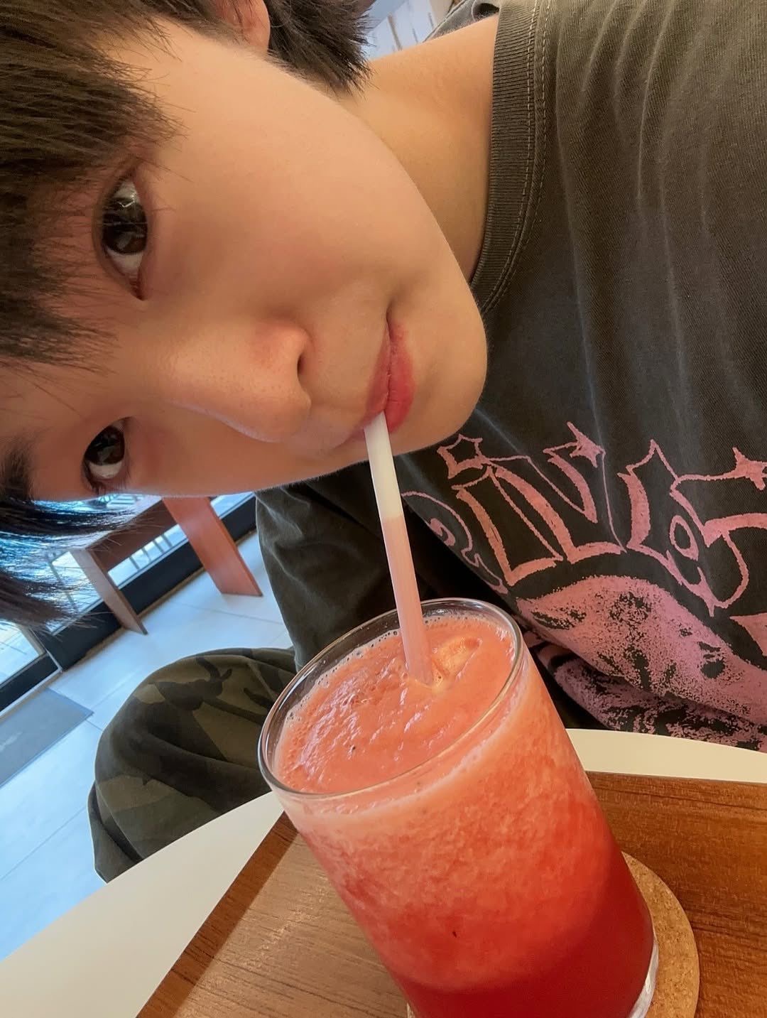 [잡담] 홈레 임잭 뽑아주실 분.. | 인스티즈