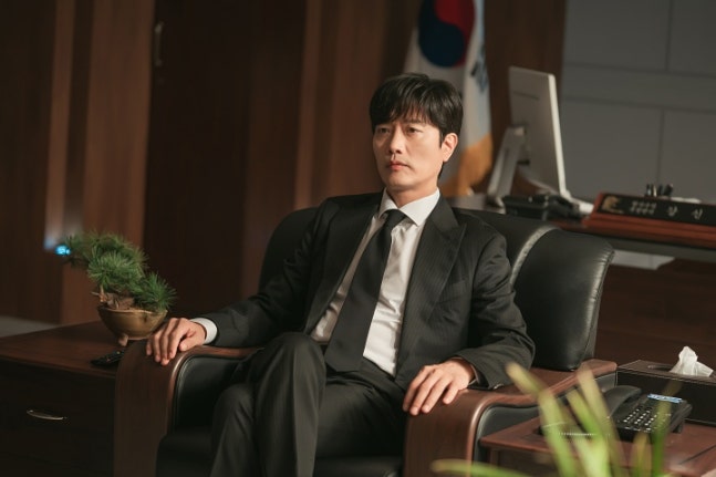 [정보/소식] 판사이한영) '판사 이한영' 지성-박희순-원진아, 3人 3色 캐릭터 키워드 공개 | 인스티즈