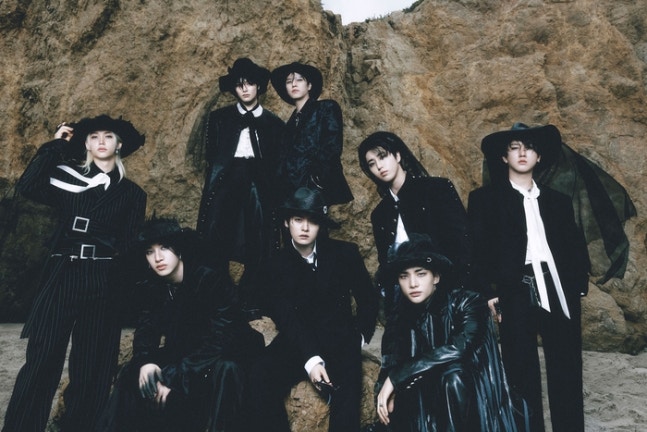 [정보/소식] 스트레이 키즈 정규 4집, 美 '빌보드 200' 17주 연속 랭크인•••자체 최장기간 차트인 신기록 경신 | 인스티즈