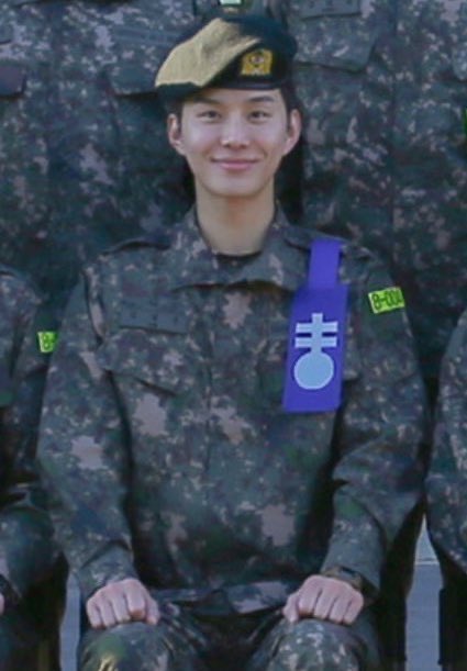 [잡담] 군대가서도 귀염수저는 안사라지는구나 | 인스티즈