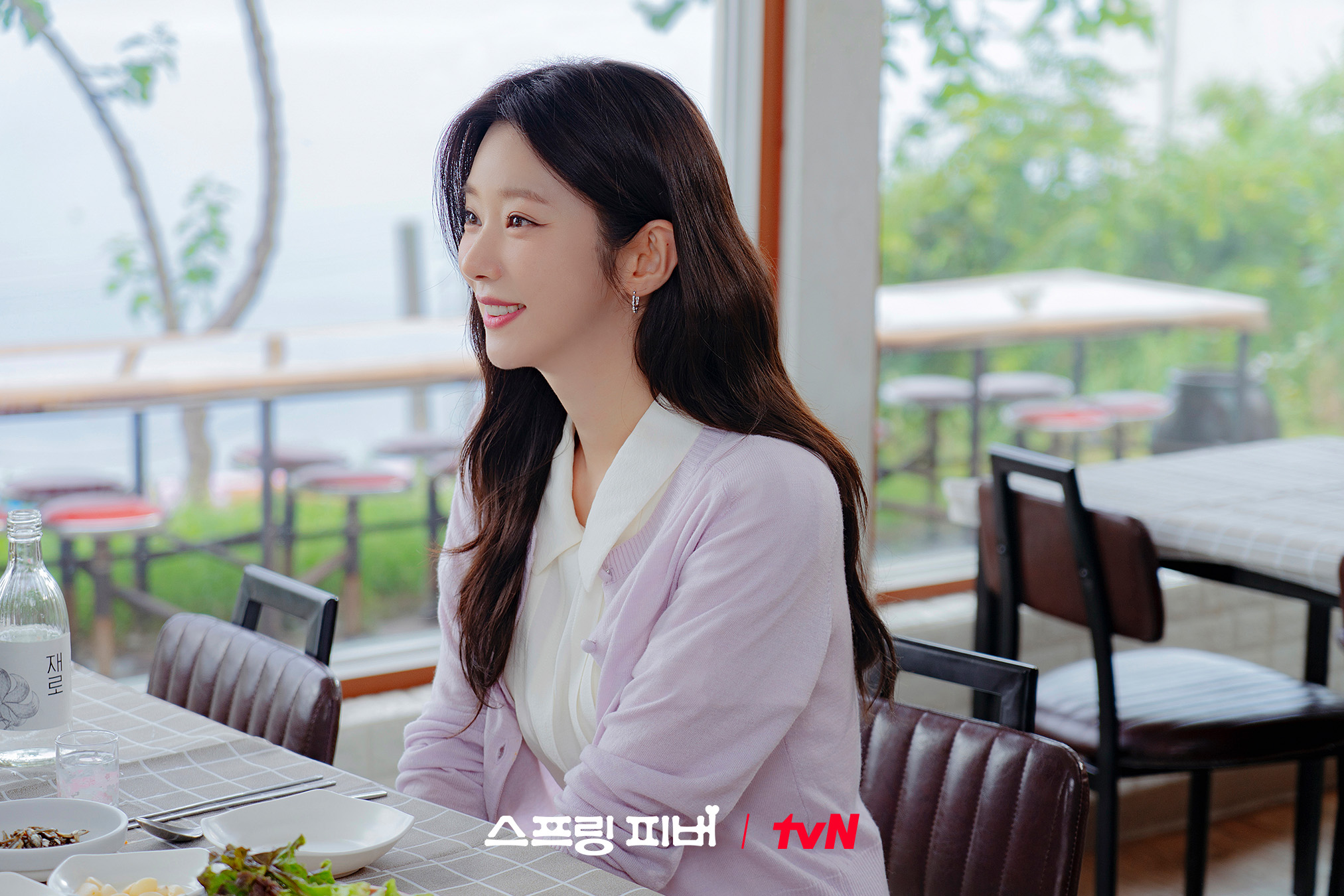 [잡담] 스프링피버) 재규♥봄 지금 분위기 뭐야 뭐야~ - ̗̀ෆ˶'ᵕ'˶ ෆ ̖́-설레는 눈맞춤 + 완벽 얼굴합 = 심쿵 그 자체💗 | 인스티즈