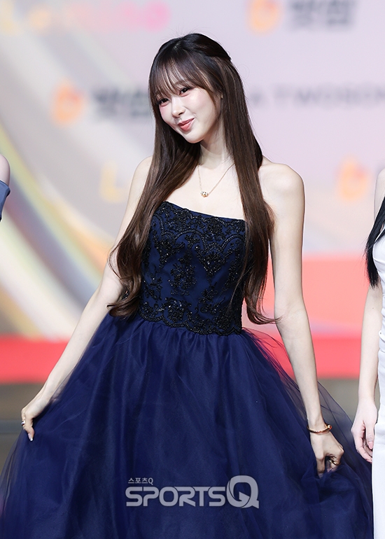 251225 에스파 SBS 가요대전 레드카펫 기사사진 | 인스티즈