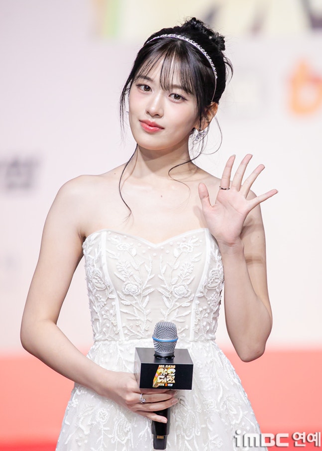 [잡담] 안유진 ㄹㅇ공주네 | 인스티즈