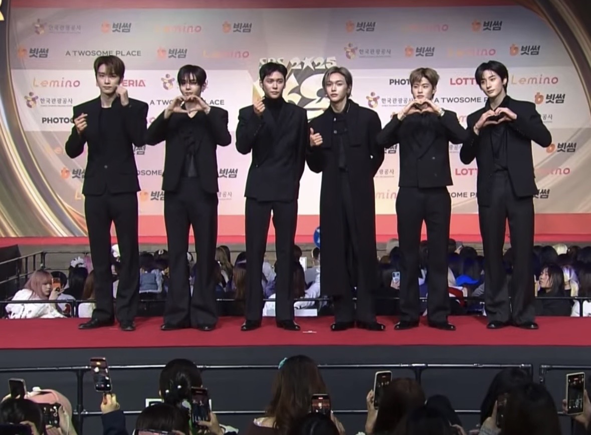 [잡담] 엥 오늘 가요대전 레드카펫 라이즈 | 인스티즈