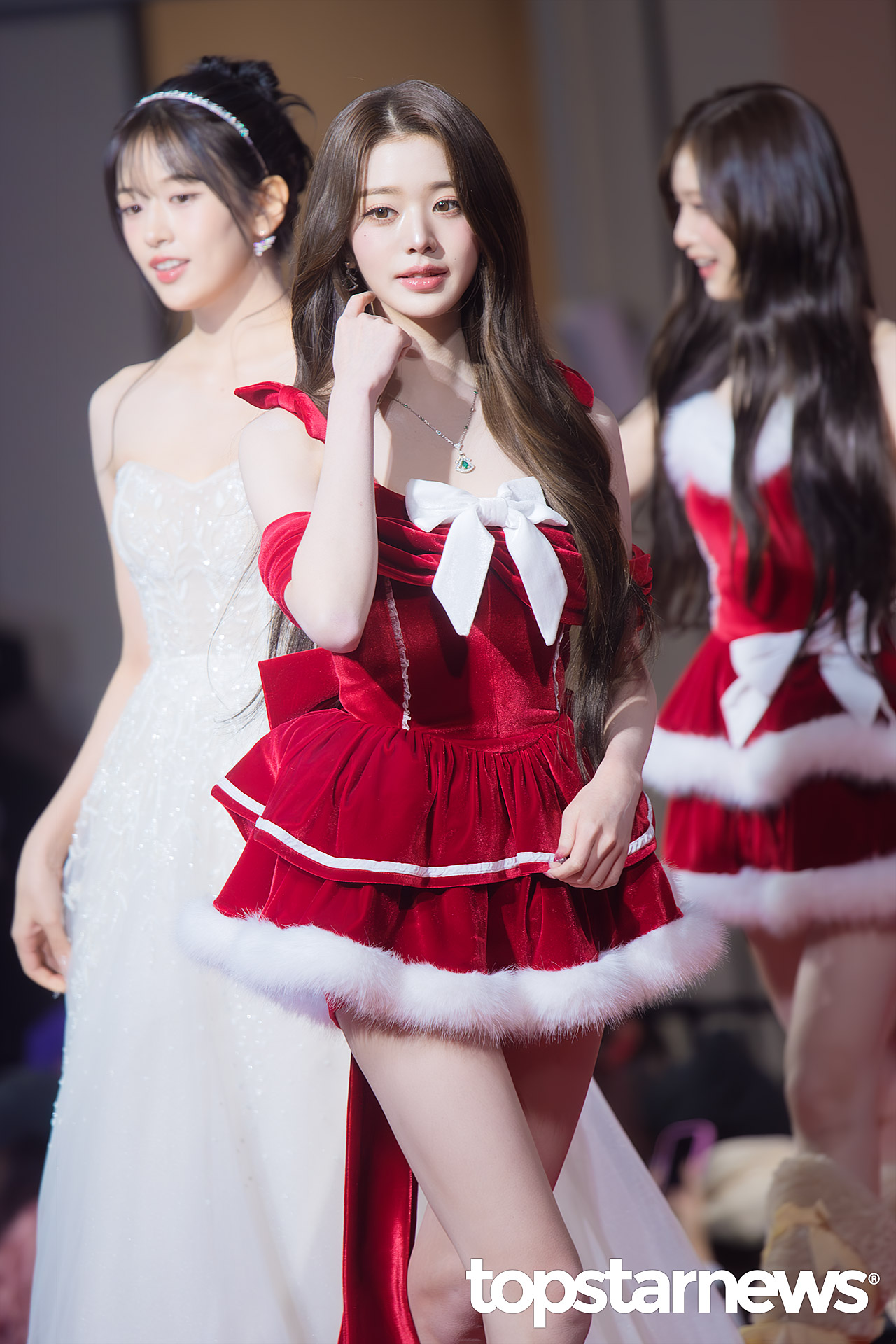 [정보/소식] 오늘 산타걸 착장 장원영 | 인스티즈