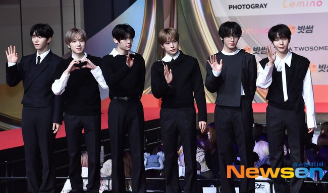 [잡담] 위시 곧 얼굴 사라지것다 | 인스티즈