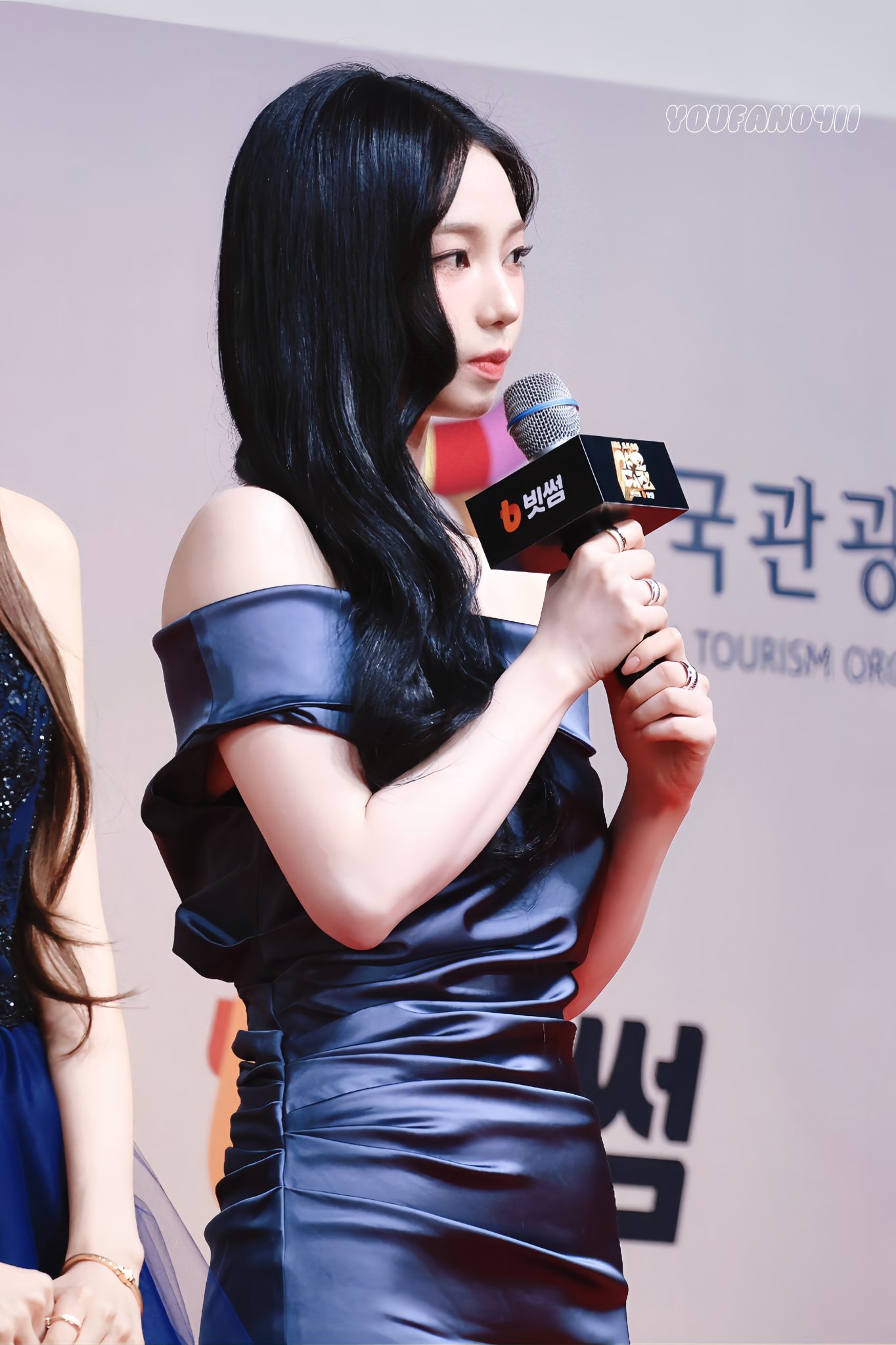 [잡담] 251225 카리나 윈터 가요대전 레드카펫 사진들 | 인스티즈