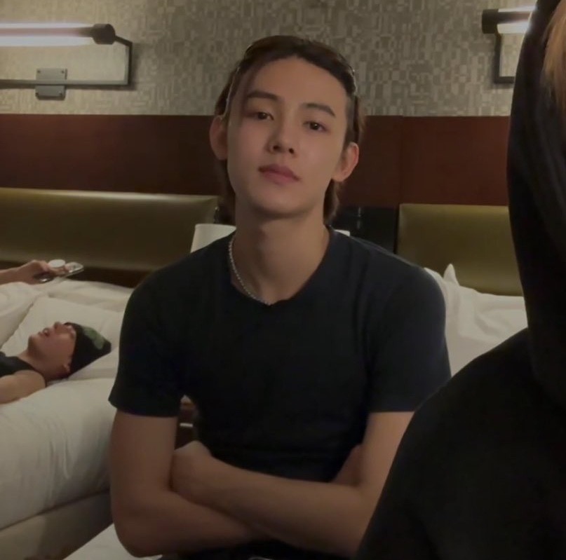 [잡담] 코르티스 성현도 정석 미남과지? | 인스티즈