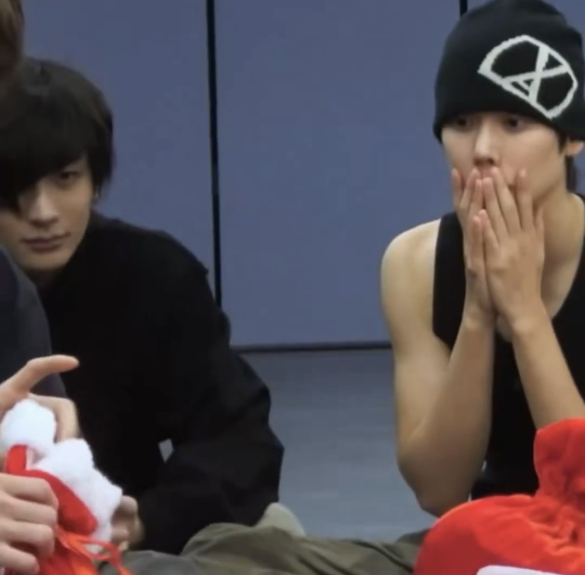 [잡담] 앤톤 은석 미치겠네ㅋㅋㅋㅋㅋㅋㅋㅋㅋㅋㅋ | 인스티즈