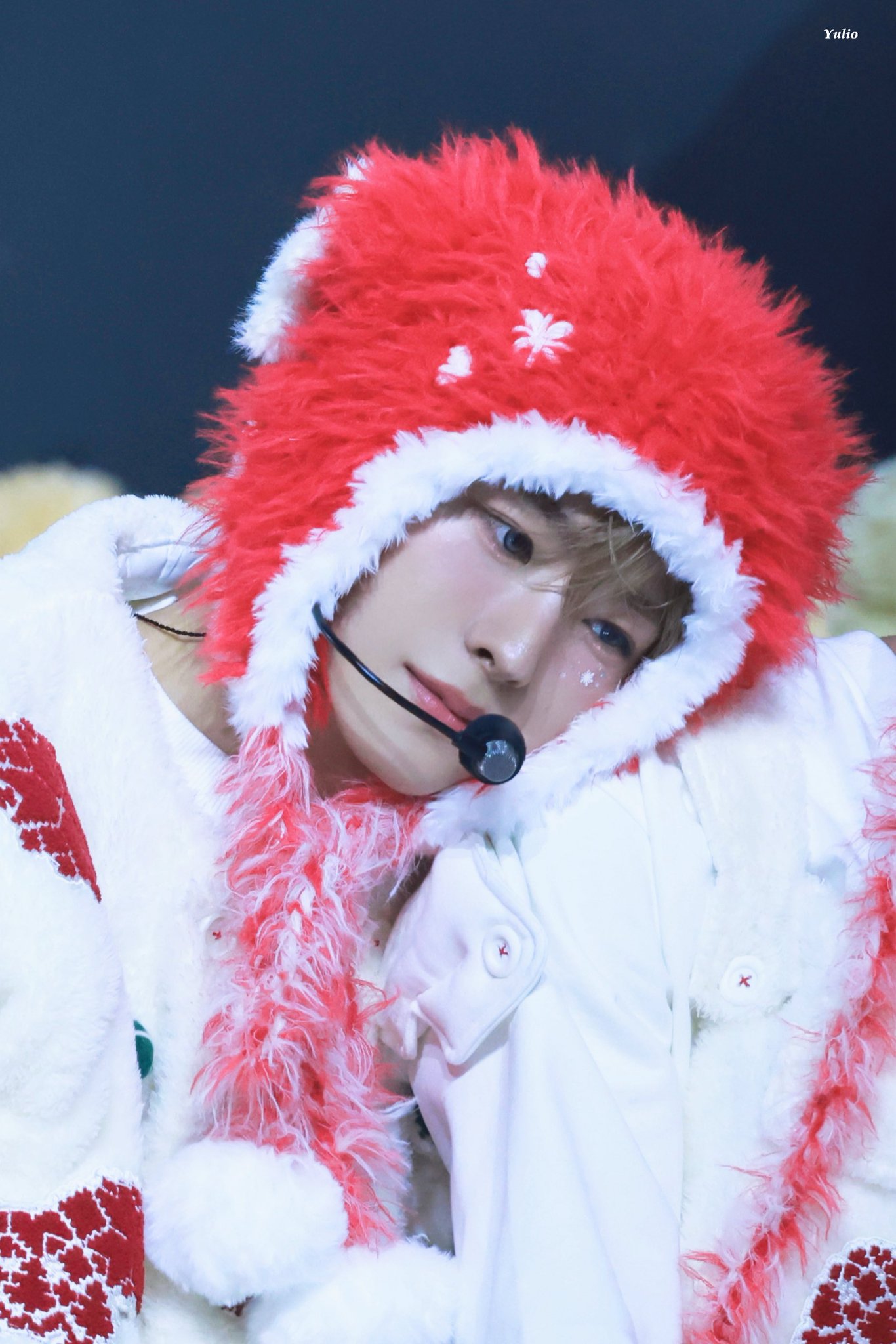 [잡담] 🍓티티딸기요정 사진뜨자마자 기절 | 인스티즈