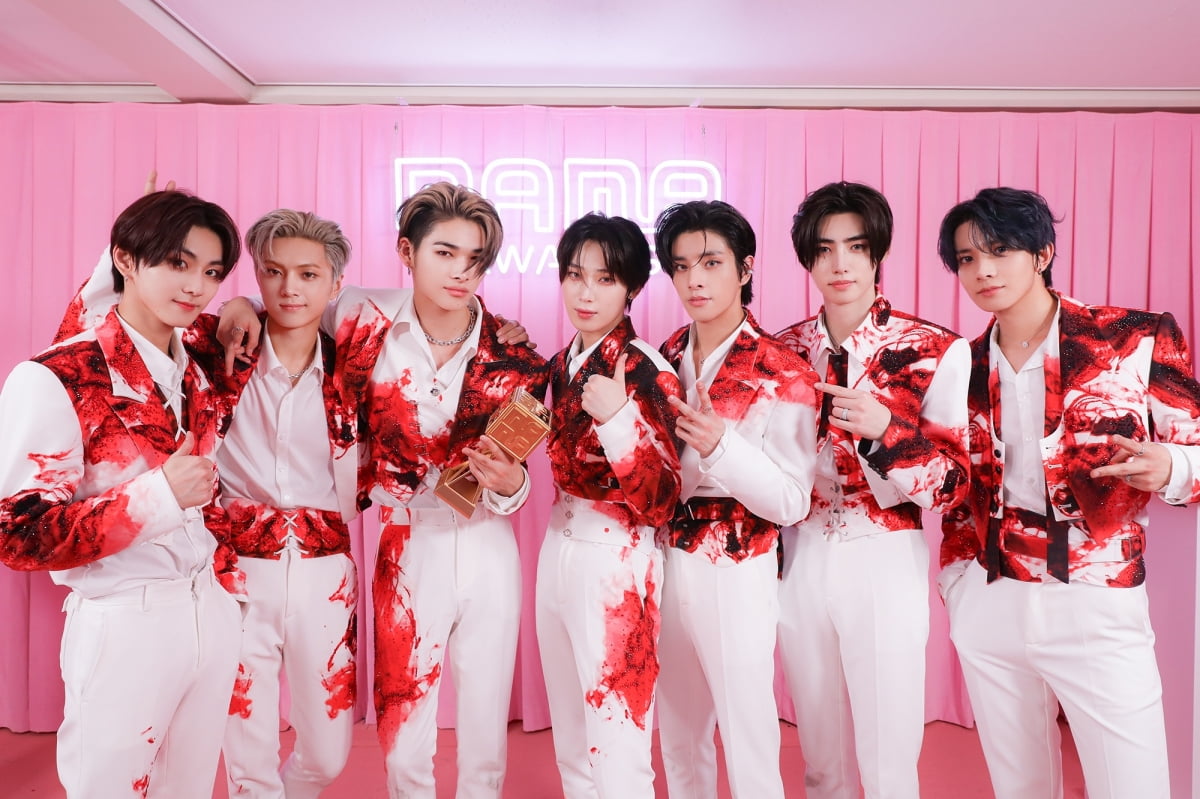 [잡담] 울엄마 이때 이후로부터 엔하이픈 딸기스무디라고 부름 | 인스티즈