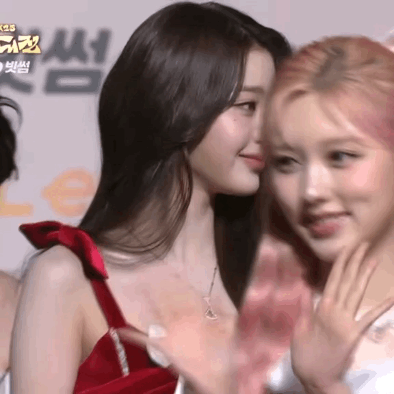 [잡담] 근데 오늘 원영이 ㄹㅈㄷ로 예쁘다 | 인스티즈