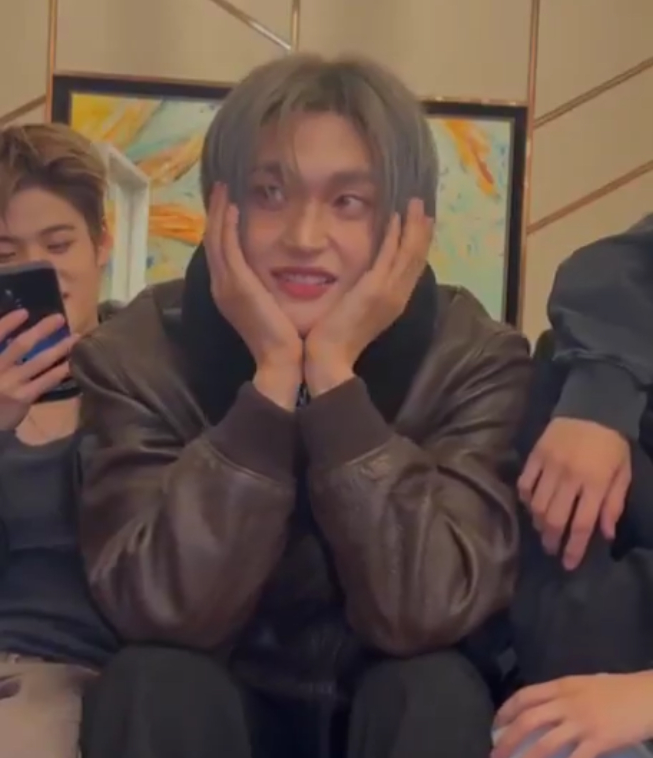 [잡담] 원빈아 하나만 하라 했잖아 | 인스티즈