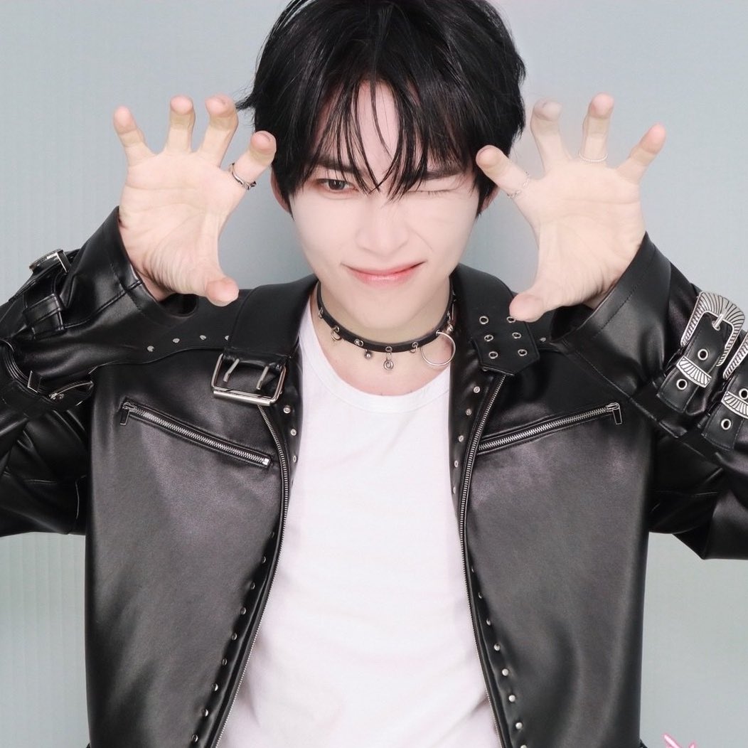 [잡담] 성한빈 네컷볼래?? | 인스티즈