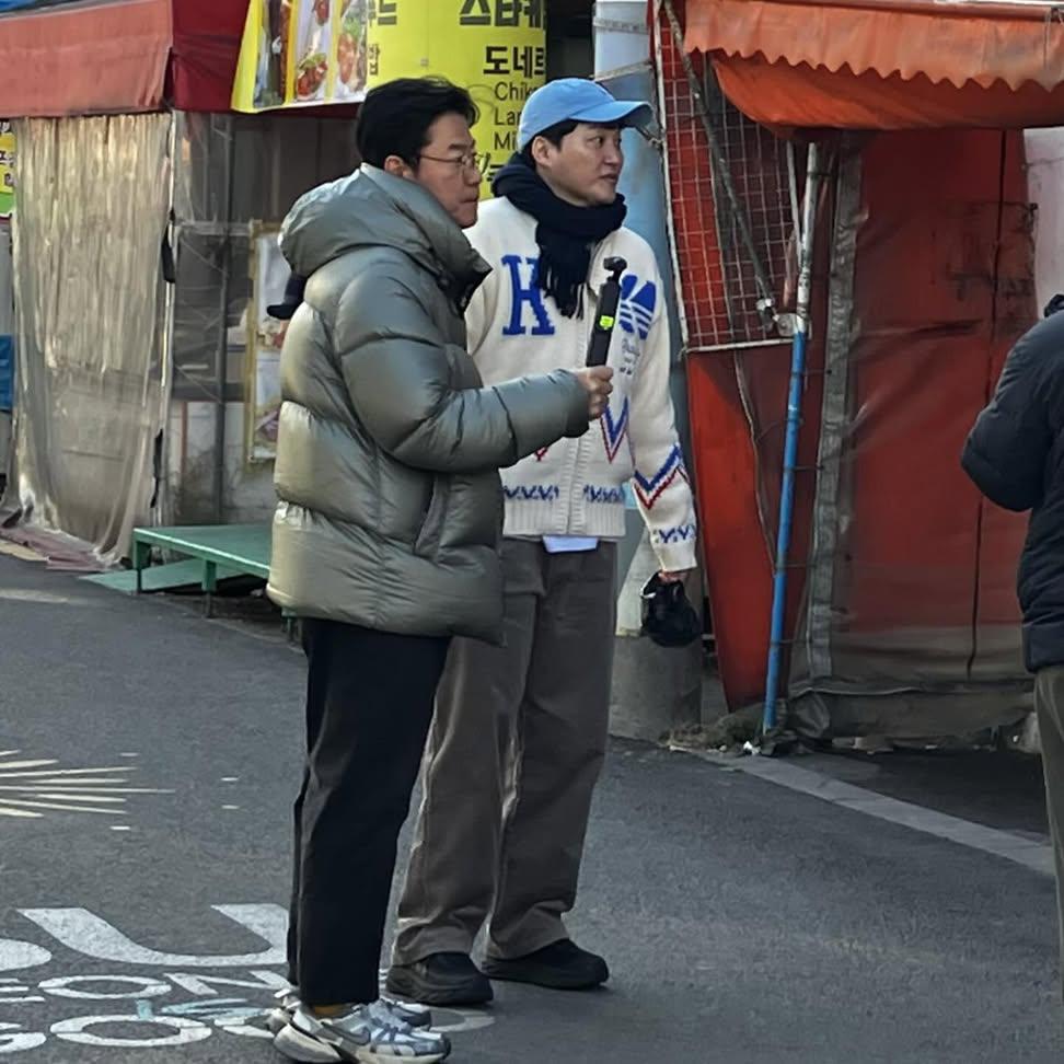 [잡담] 김대명 맛따라 멋따라 대명이따라 새로운시즌 하나봐 목격사진뜸 | 인스티즈