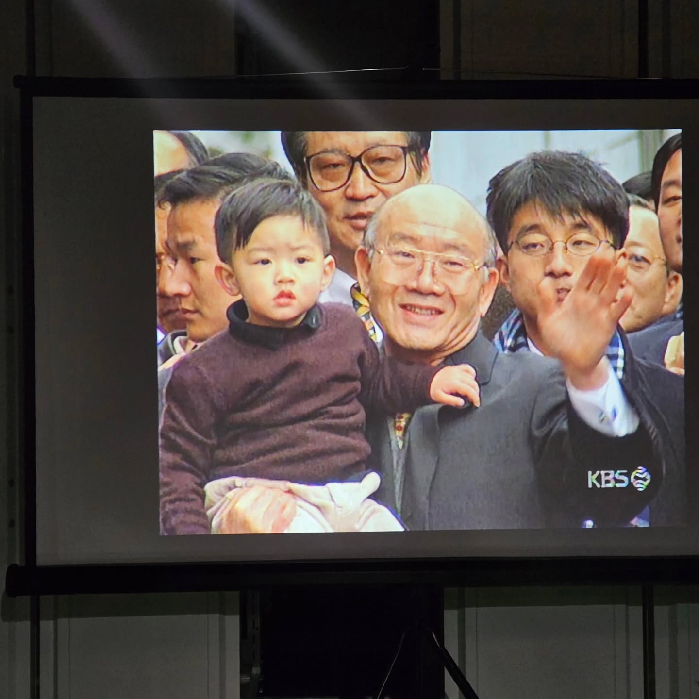 [정보/소식] 5.18 유족들에게 사과하러간 전두환 손자 전우원 인스타그램 | 인스티즈