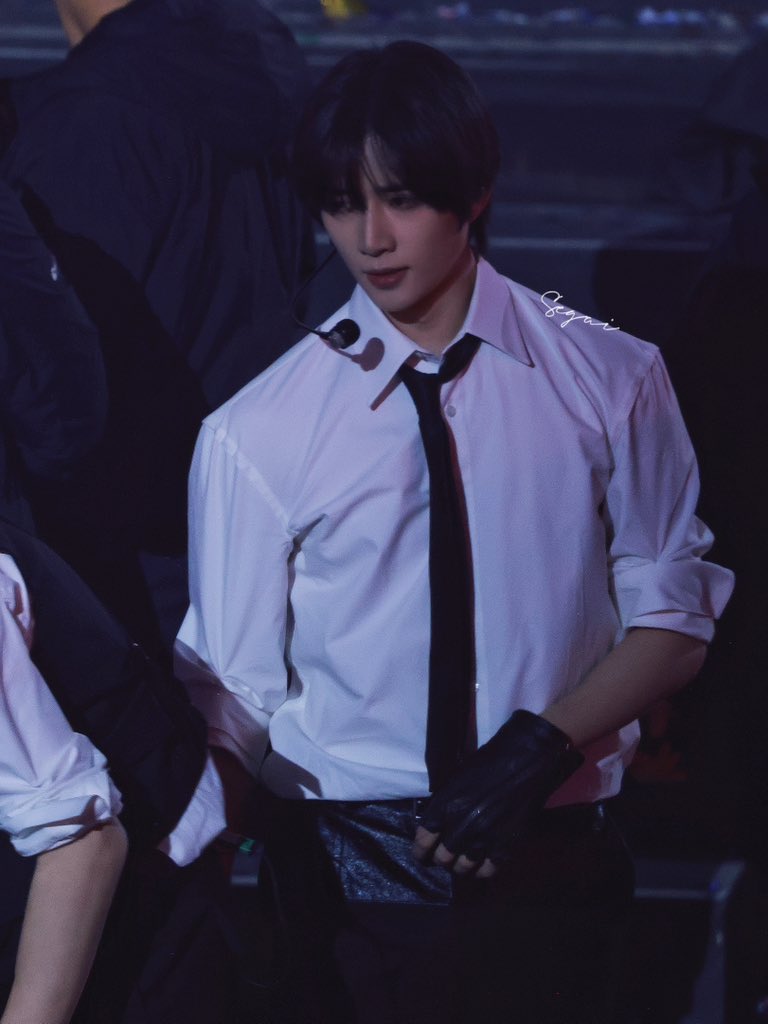 [잡담] 오늘자 투바투 핏 진짜 장난없다 어떻게 피지컬이 다섯 다 이래 | 인스티즈