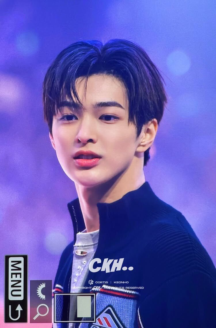 [잡담] 코르티스 건호 어제 홈마짤 | 인스티즈