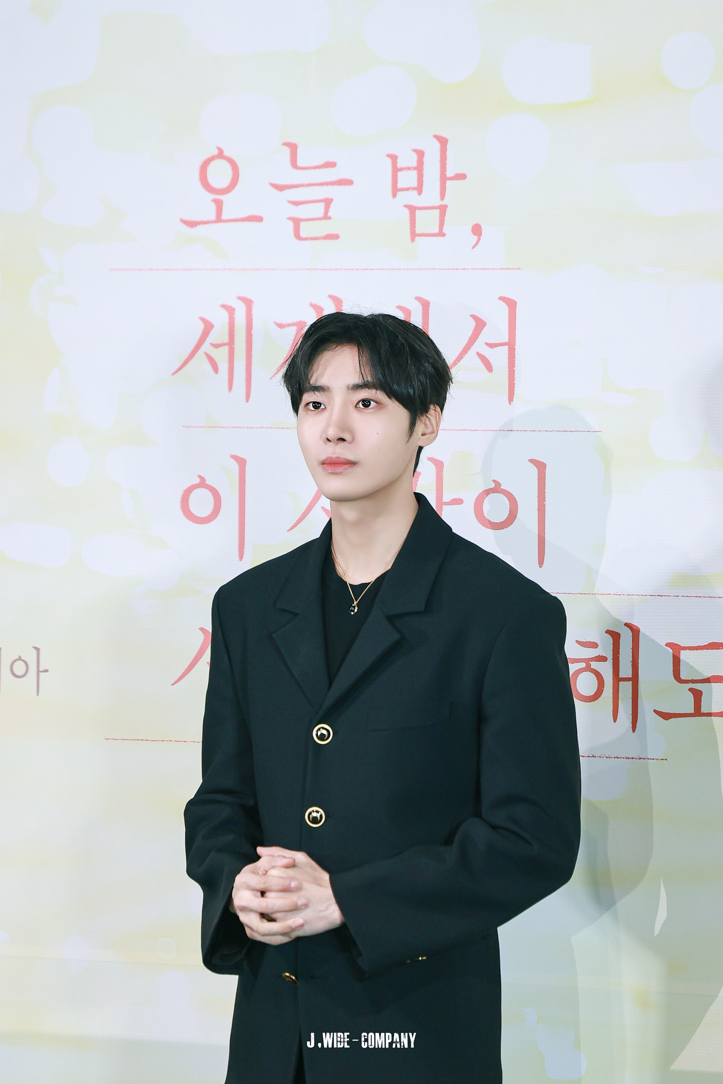 [잡담] 추영우 오세이사 시사회 소속사 비하인드 사진 올라왔당 | 인스티즈