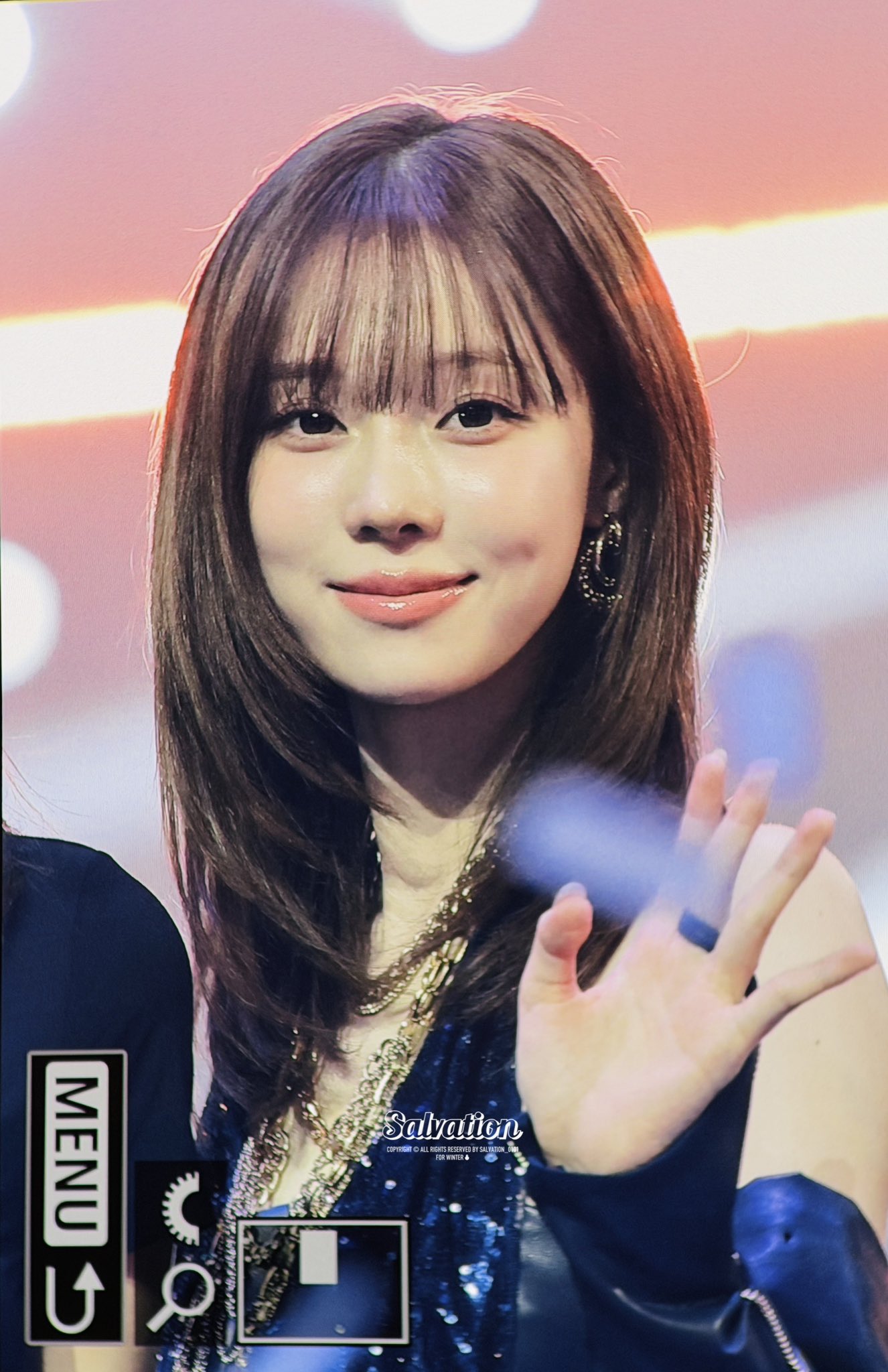 [잡담] 251225 SBS 가요대전 카리나 윈터 사진들 | 인스티즈