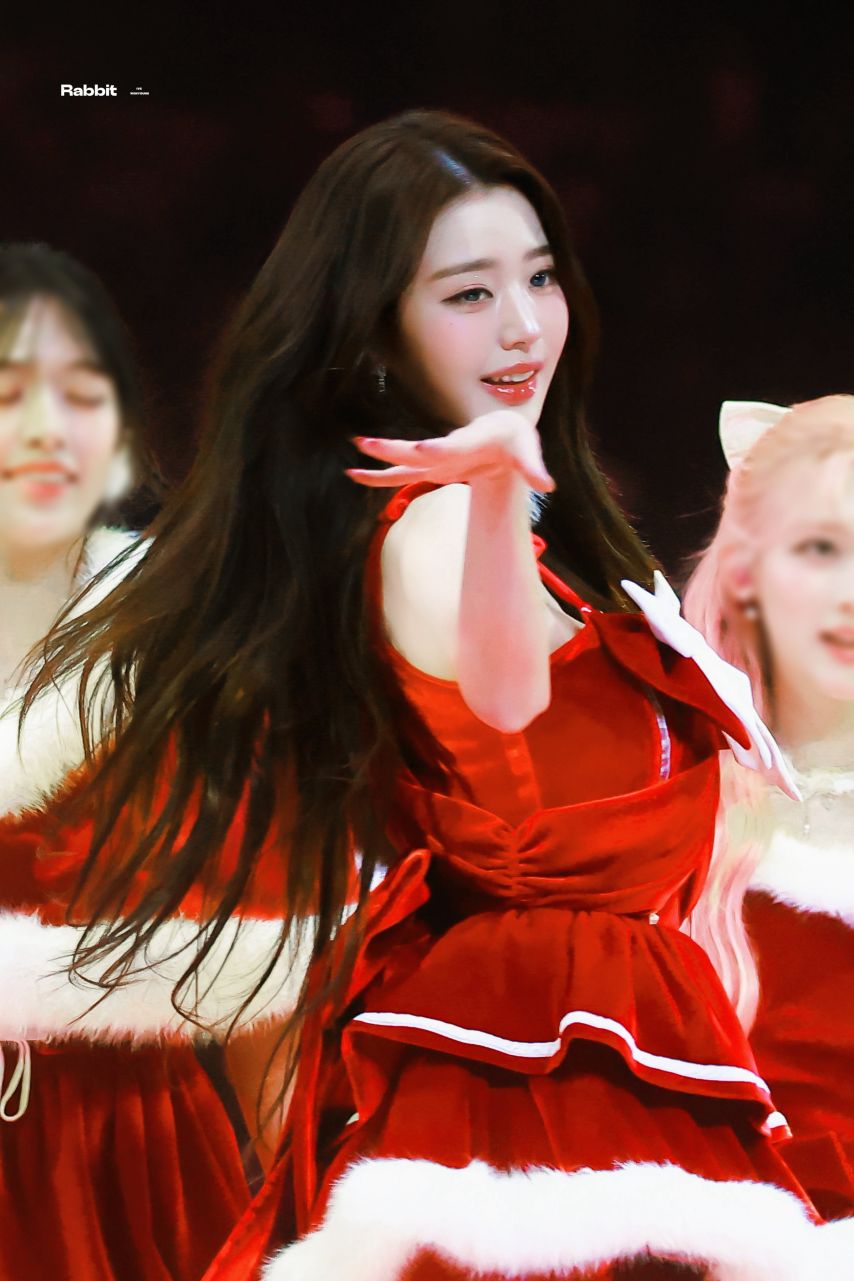 [잡담] 흘리기 최고는 원영일까 카리나일까 | 인스티즈