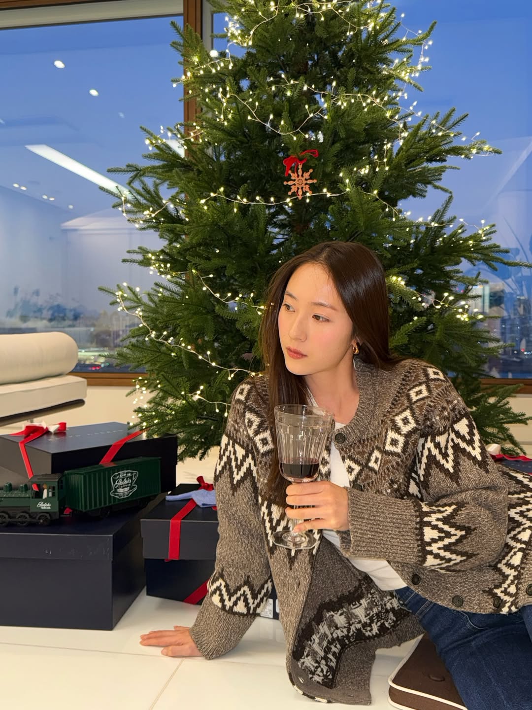 [잡담] 251225 크리스탈 인스타 🎄 🎁 😜 | 인스티즈